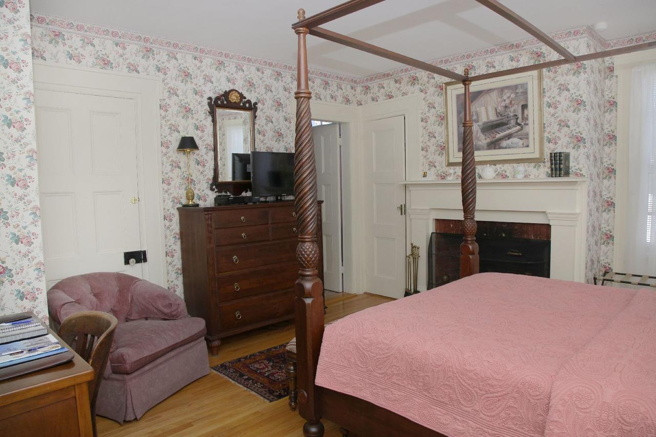 Bykenhulle House Bed And Breakfast Hopewell Junction Bagian luar foto